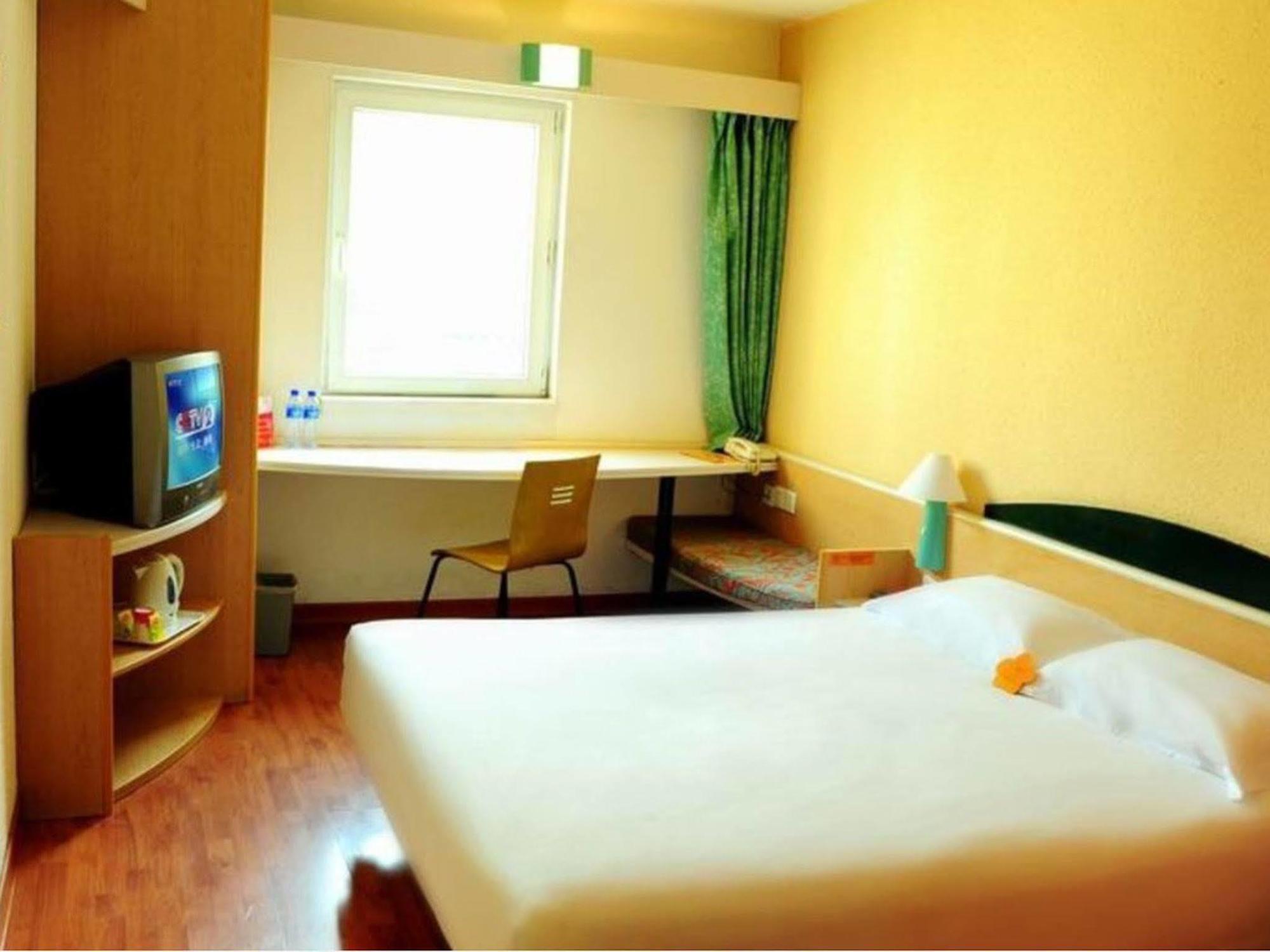 Ibis Tianjin Teda Hotel Kültér fotó